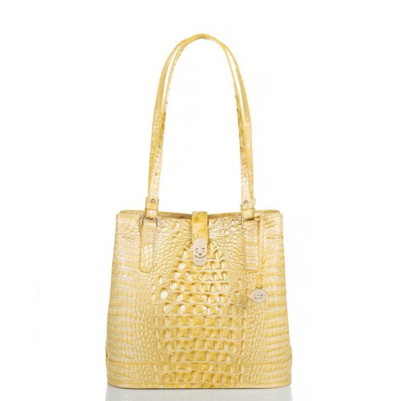 Women\'s Brahmin Fiora Bucket Bags Butter Melbourne | ZOUW0179